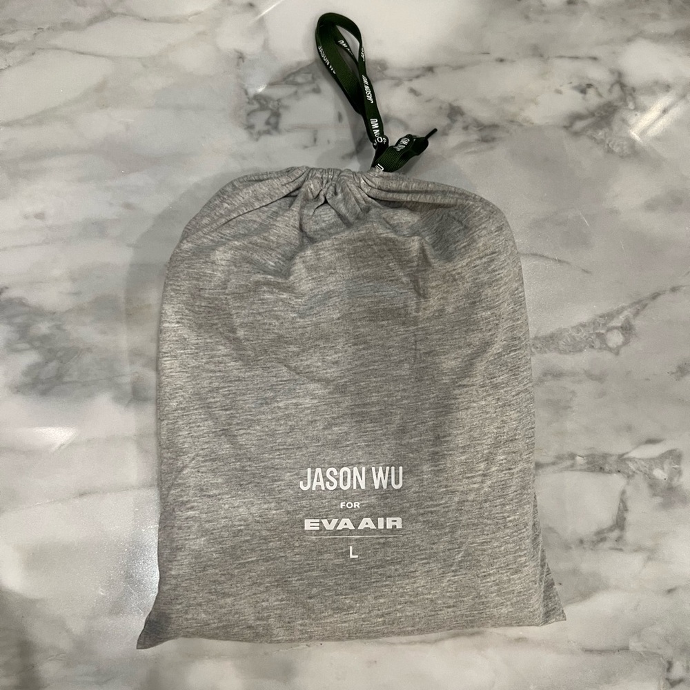 *NEW*2025 Latest EVA AIRxJason Wu Royal Laurel/Business Sleepwear/Pajama sz L - Picture 4 of 4